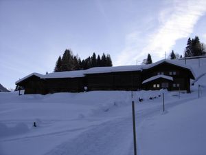 23427265-Ferienhaus-8-Klosters-Serneus-300x225-1