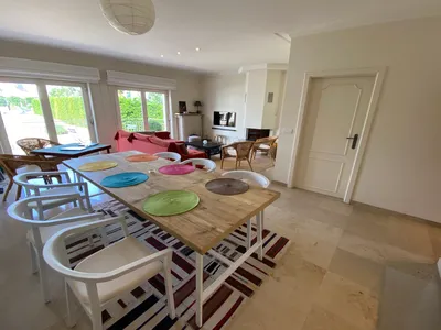 DiningRoom