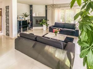 23738385-Ferienhaus-5-Kobylanka-300x225-2