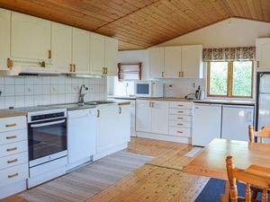 23744072-Ferienhaus-9-Köpingsvik-300x225-4