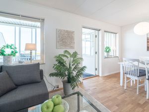 23749301-Ferienhaus-6-Köpingsvik-300x225-4