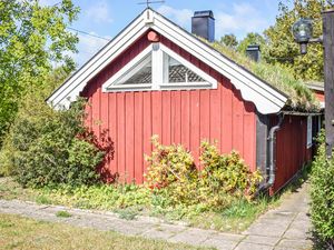 23753726-Ferienhaus-4-Köpingsvik-300x225-1