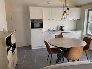 23981187-Ferienhaus-4-Koksijde-300x225-3