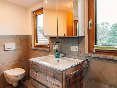 Dusche-WC im DG