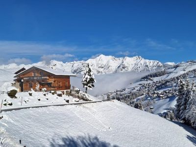 Außenseite Ferienhaus [Winter]