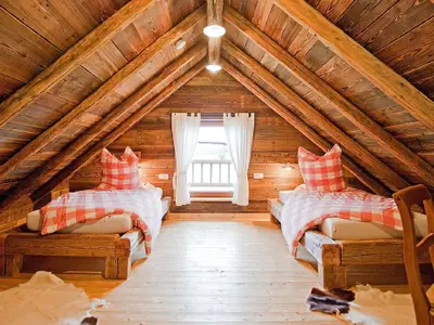 Schlafzimmer 2