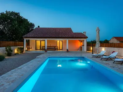 Ferienhaus für 7 Personen (120 m²) in Konjevrate 8/10