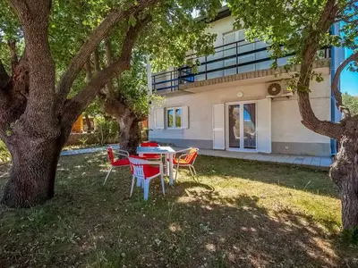 Ferienhaus für 5 Personen in Kornić 2/10