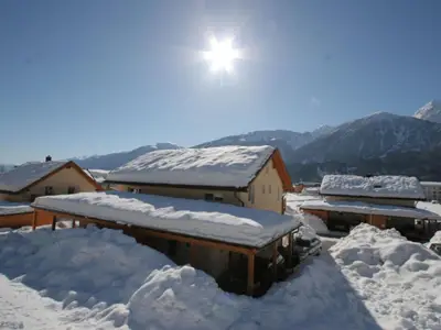 Außenseite Ferienhaus [Winter]
