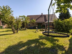 23344618-Ferienhaus-4-Kreba-Neudorf-300x225-3