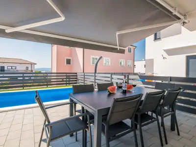 Ferienhaus für 8 Personen (160 m²) in Kremenići 7/10