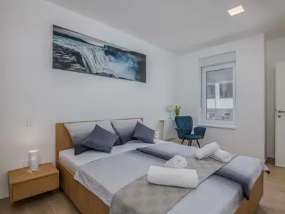 Ferienhaus für 8 Personen (160 m²) in Kremenići 10/10