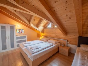 24012904-Ferienhaus-12-Krimml-300x225-2