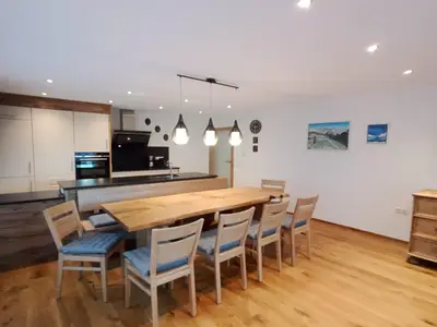 DiningRoom