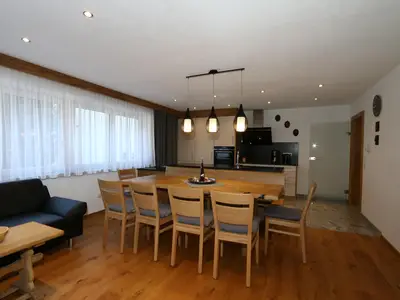 DiningRoom