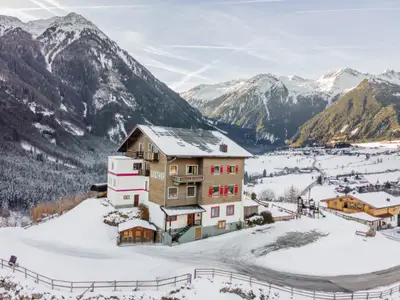 Außenseite Ferienhaus [Winter]