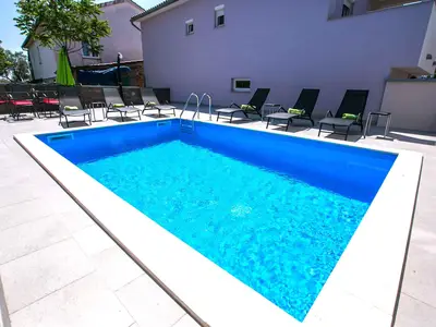 Ferienhaus für 7 Personen (125 m²) in Krk 5/10