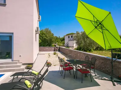 Ferienhaus für 7 Personen (125 m²) in Krk 6/10