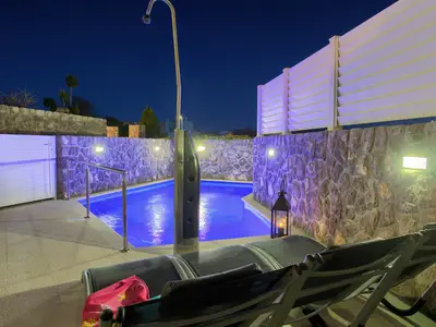 pool