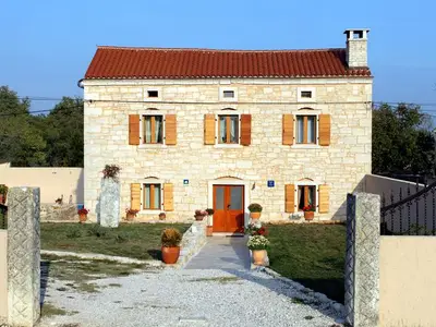 Ferienhaus für 8 Personen in Krnica 2/10