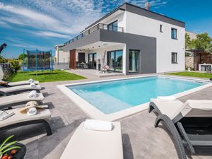 Ferienhaus für 8 Personen (162 m²) in Krnica