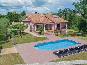 Ferienhaus für 7 Personen (110 m²) in Krnica