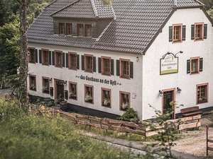 Ferienhaus für 22 Personen (400 m&sup2;) in Kronenburg