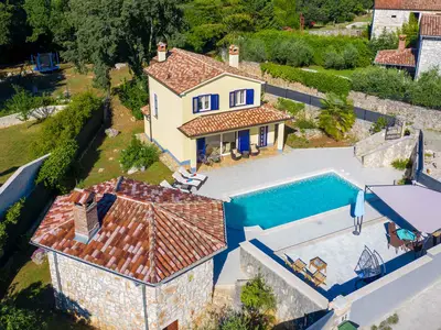 Ferienhaus für 4 Personen (90 m²) in Kršan 1/10