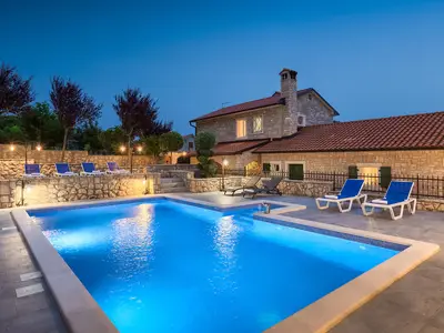 pool