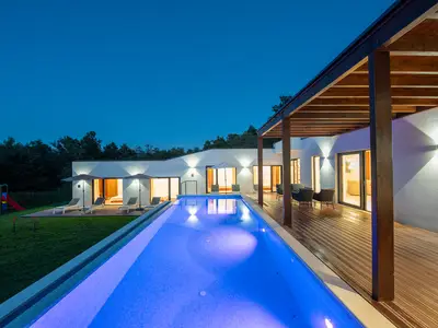 Ferienhaus für 10 Personen (290 m²) in Kršan 4/10