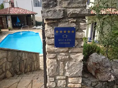 Ferienhaus für 4 Personen (90 m²) in Kršan 10/10