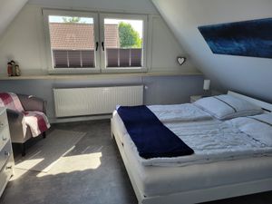 23824828-Ferienhaus-4-Krummhörn-300x225-4