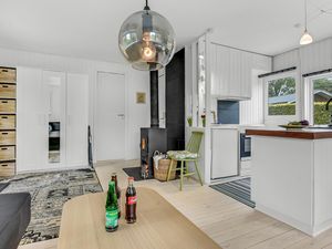 23729133-Ferienhaus-4-Kruså-300x225-5