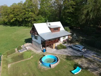 PoolOfHouse