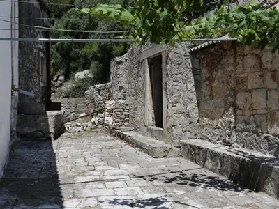 Ferienhaus für 6 Personen in Kučište 9/10