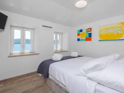 Ferienhaus für 8 Personen (200 m²) in Kučište 4/10