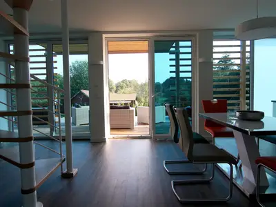 DiningRoom