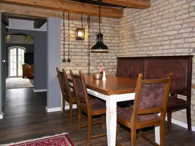 DiningRoom
