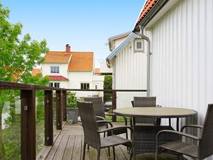 22067811-Ferienhaus-8-Kungshamn-300x225-2