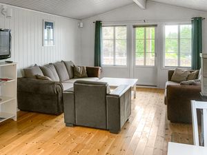 24025113-Ferienhaus-6-Kvenvær-300x225-4