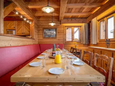 DiningRoom
