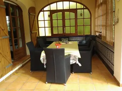 gedeckte Terrasse