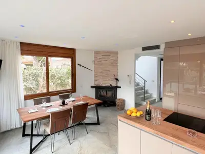 Wohnzimmer und Küche