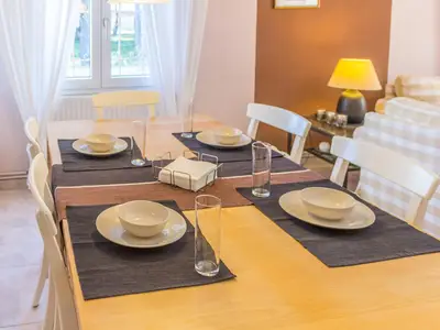 DiningRoom