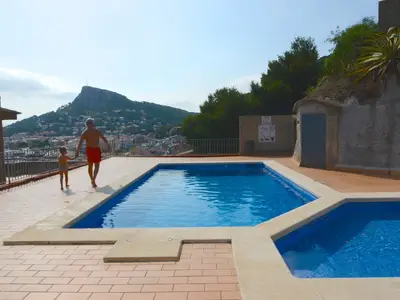 PoolOfHouse