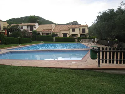 PoolOfHouse