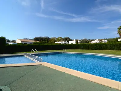 PoolOfHouse