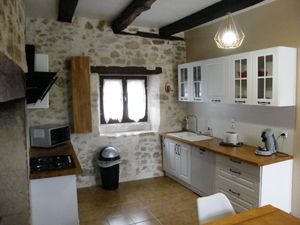 23677543-Ferienhaus-8-La Bachellerie-300x225-3