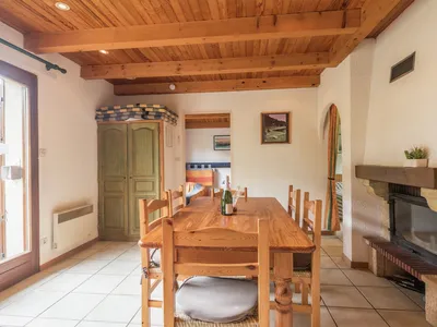 DiningRoom