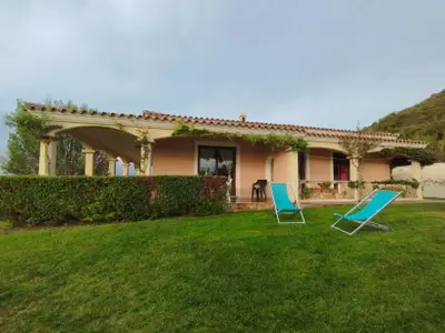 Ferienhaus für 10 Personen (120 m²) in La Caletta 2/10